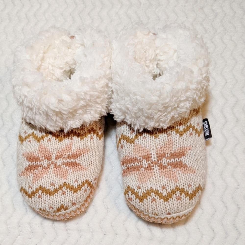 MUK LUKS/NWOT Faux Fur Slipper Boots